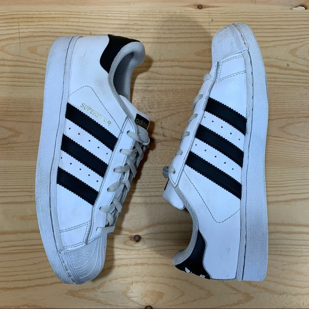 AdIdas Superstar Sneakers Shoes # C77124 Men’s Size 7 Cloud White/Core Black